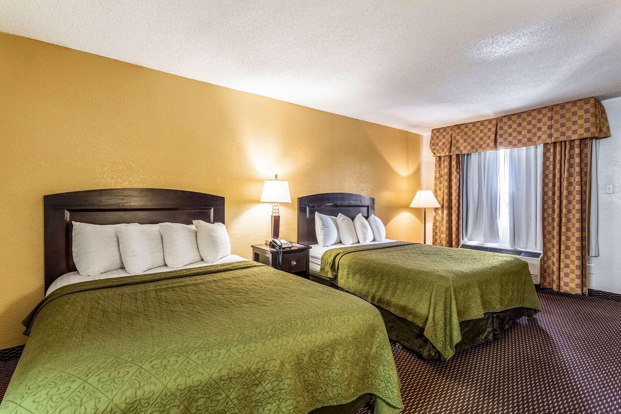 Mesilla Valley Days Inn & Suites Las Cruces Exterior photo